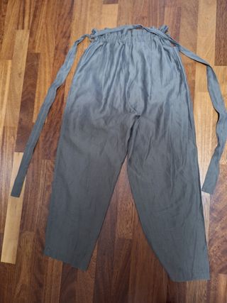 Pantalón verano verde talla S Mango