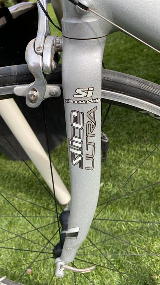 Bicicleta Carretera Cannondale R800 Optimo