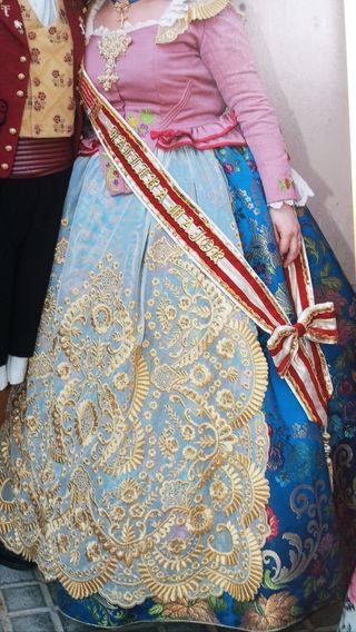 Traje de fallera