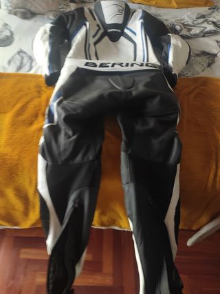 Mono de moto