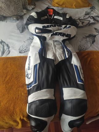 Mono de moto