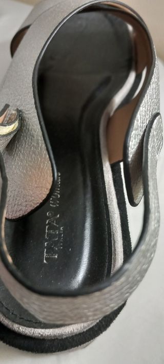 Sandali nuovissimi con zeppe