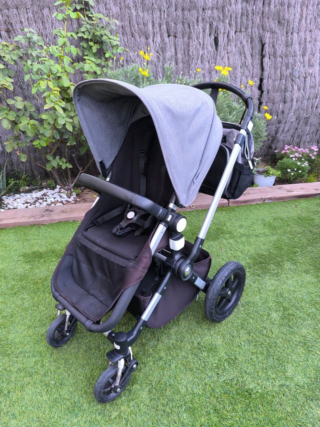 Cochecito Bugaboo camaleón negro. Muy bien cuidado