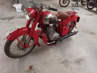 Peugeot 250 bicilíndrica