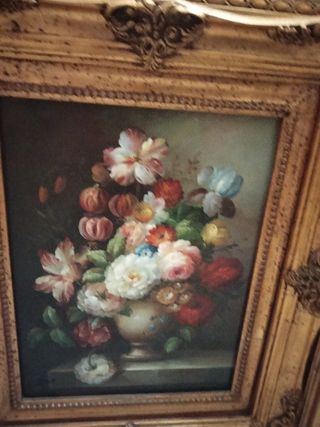 Quadro floreale su un vaso