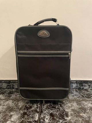 Maleta trolley pequeña 