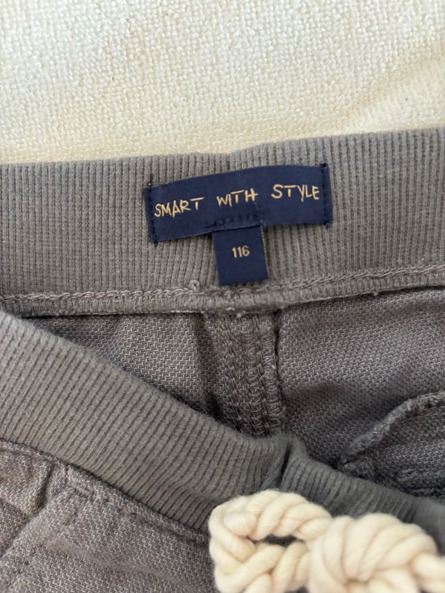 Pantalón corto lino gris T. 6 (116cm)