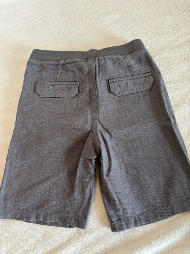 Pantalón corto lino gris T. 6 (116cm)