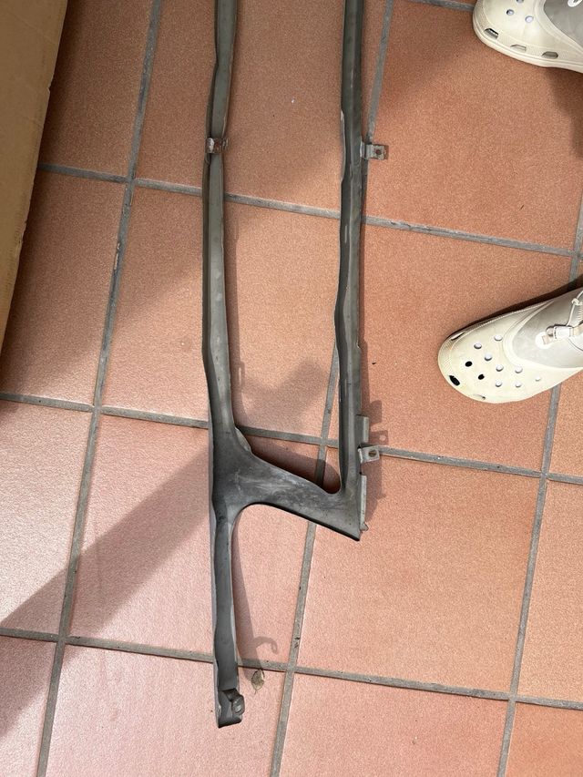 Mercedes V220 w638 anteriore