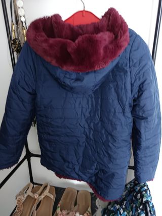 4 ABRIGOS Y PARKA CON CON 4 PANTALON TODO DE MARCA
