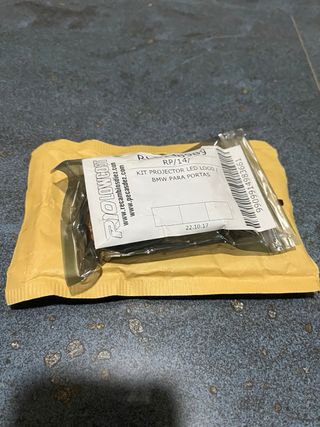 Luz de bienvenida puertas coche bmw