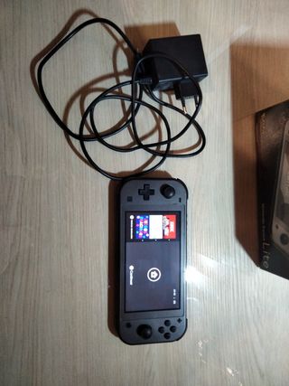Nintendo Switch Lite edizione Pokémon