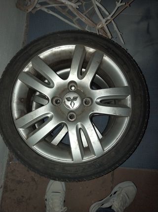 Llantas Mitsubishi