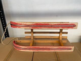 Antiguo Trineo de madera