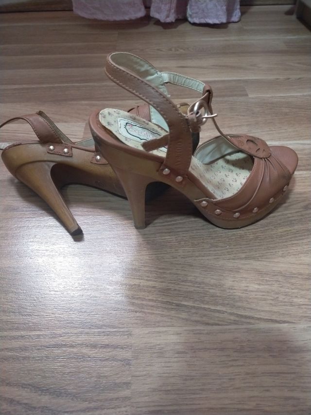 Sandalia tacón verano