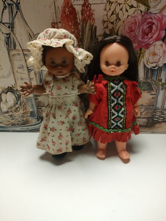 SET DI BAMBOLE ALINA INDIA E NEGRITA