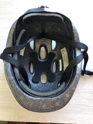Casco niño bici/patines 5€