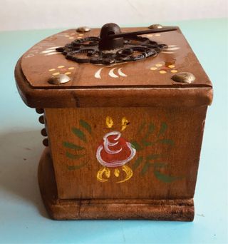 Sottobicchieri montagna vintage 1980