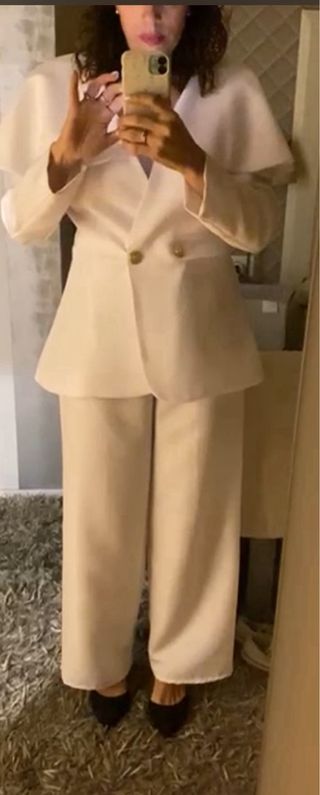 Traje Juan Bernal
