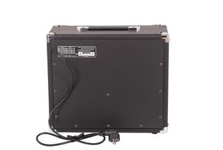 Amplificador de Bajo 30W