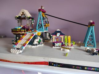 Lego Friends  Estación de Ski