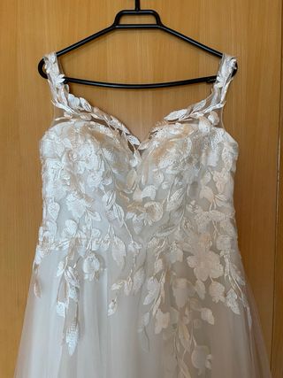 Vestido novia Marfil Barcelona