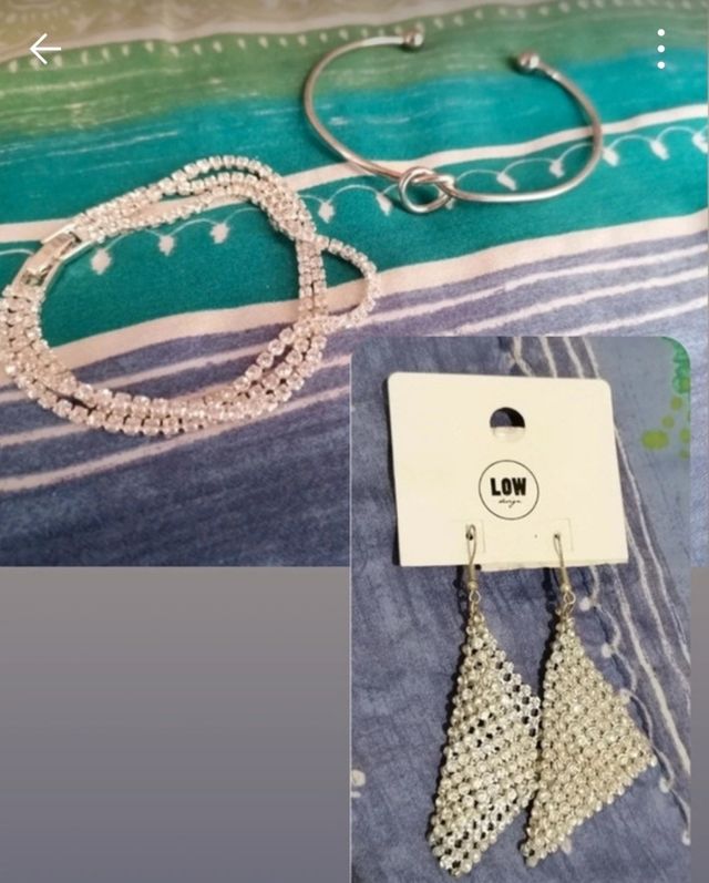 Bracciali e orecchini mai usati