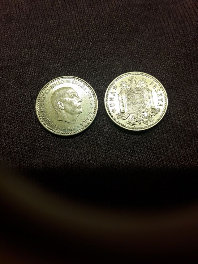 MOEDAS ANTIGAS DE 1 PT DO ANO 1966 QUASE NOVAS