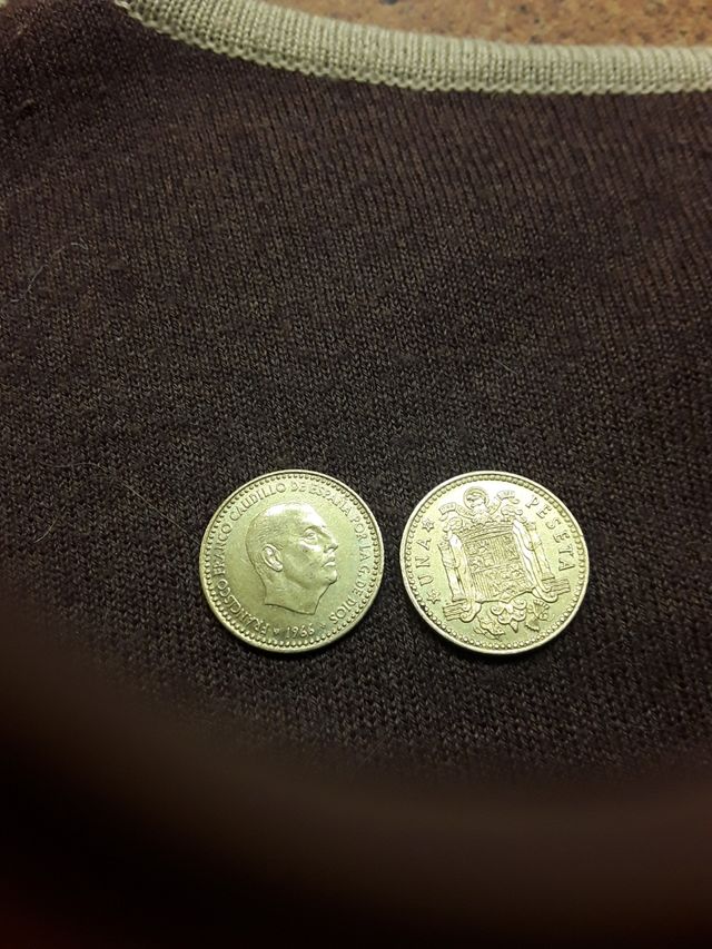 MOEDAS ANTIGAS DE 1 PT DO ANO 1966 QUASE NOVAS