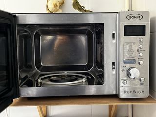 Microondas multifunción