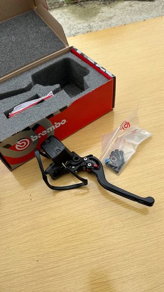 Pinzas de freno, manetas hidraulicas, discos