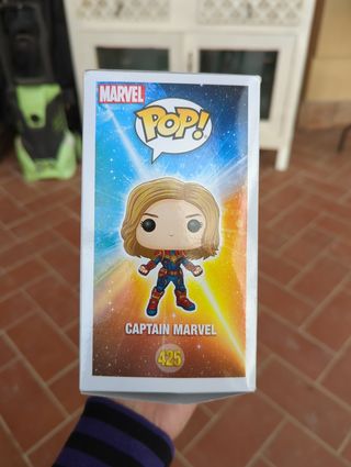 Funko 425 Captain Marvel Chase Edition