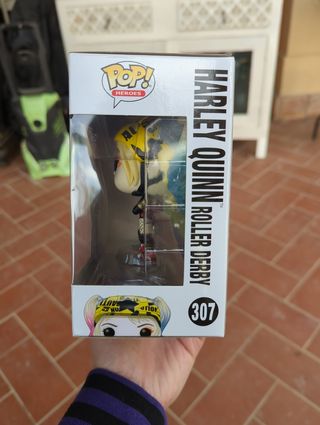 Funko 307 Harley Quinn Roller Derby