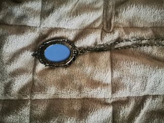 Collana dark azzurra