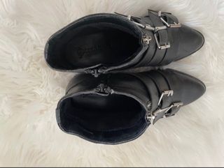 Botin negro 