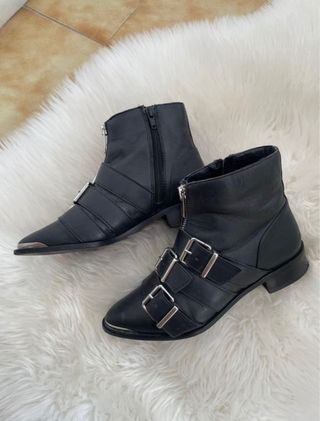 Botin negro 