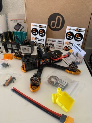 Drone Fpv 6s TBS con gafas FatShark