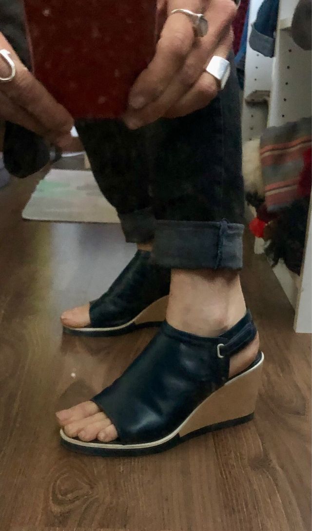 Sandali blu marino marca Camper