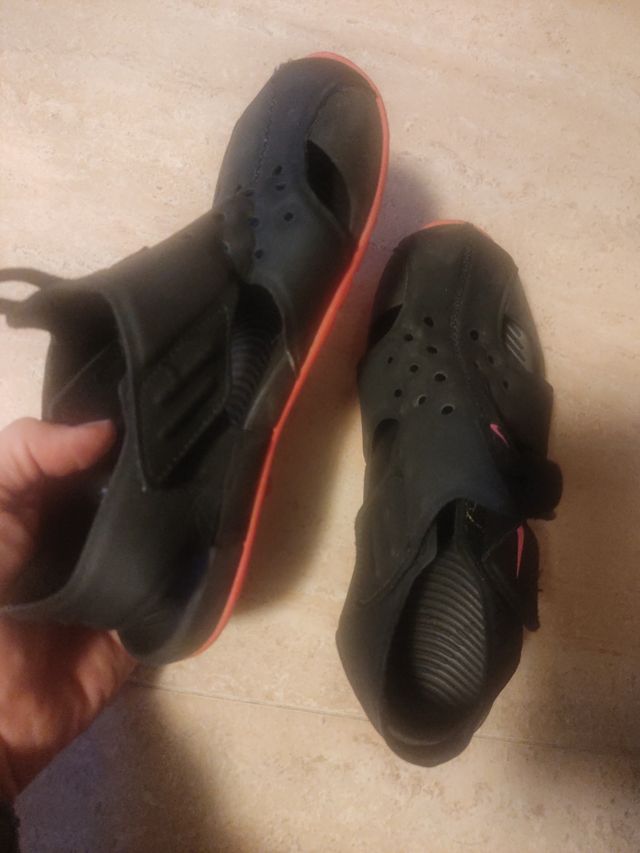 Sandalias agua niña Nike