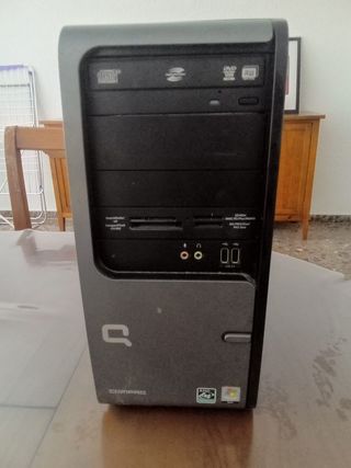 Ordenador teclado pantalla