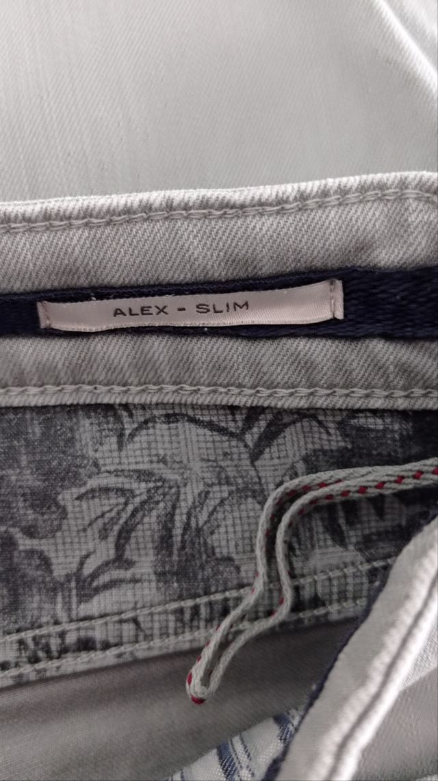 Vaqueros Alex Slim Mango Man T.42