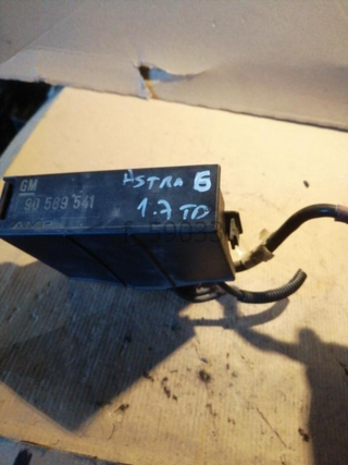 Caja de reles / fusibles Opel Astra G (199 f_59033