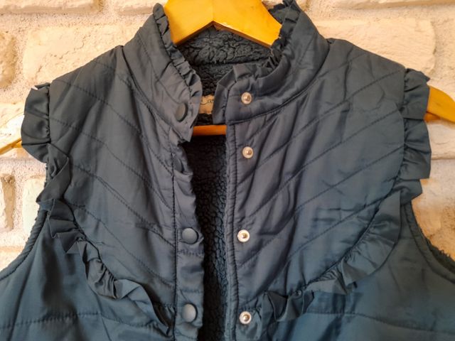 Chaleco volantes Sfera