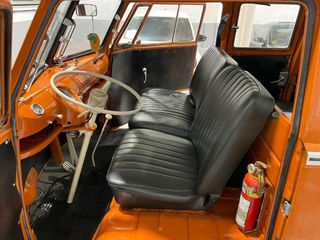 VOLKSWAGEN TI KOMBI REPLICA SAMBA 1994