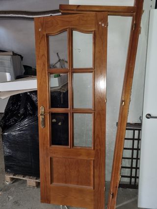 PUERTA INTERIOR DE CRISTAL 