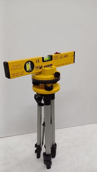 Nivel laser con tripode