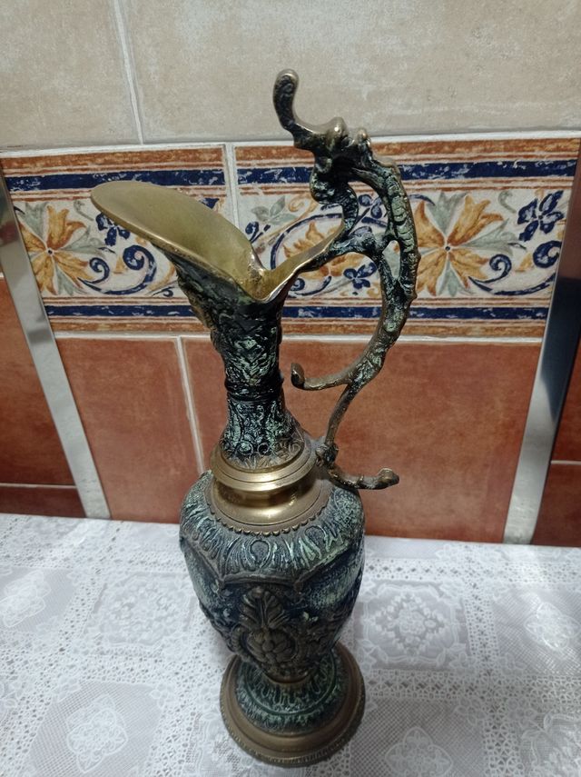 jarrón de bronce art deco años 70