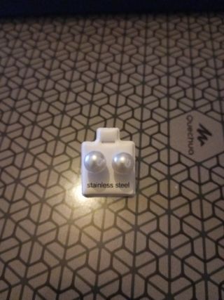 Pendientes perla blanca de Acero 