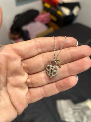 Collar swarosvki