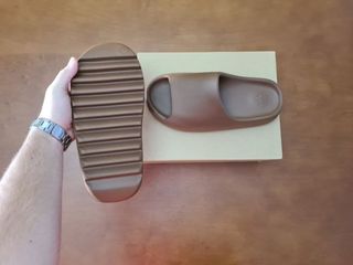 Yeezy Slide Flax